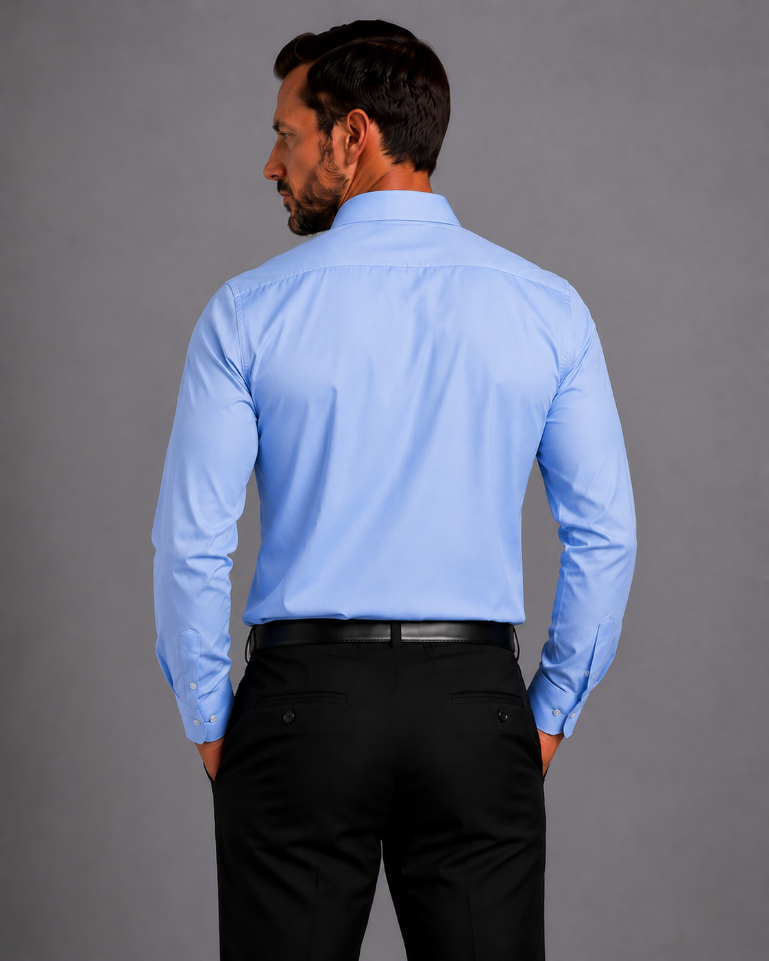 Camisa social azul claro medio costas
