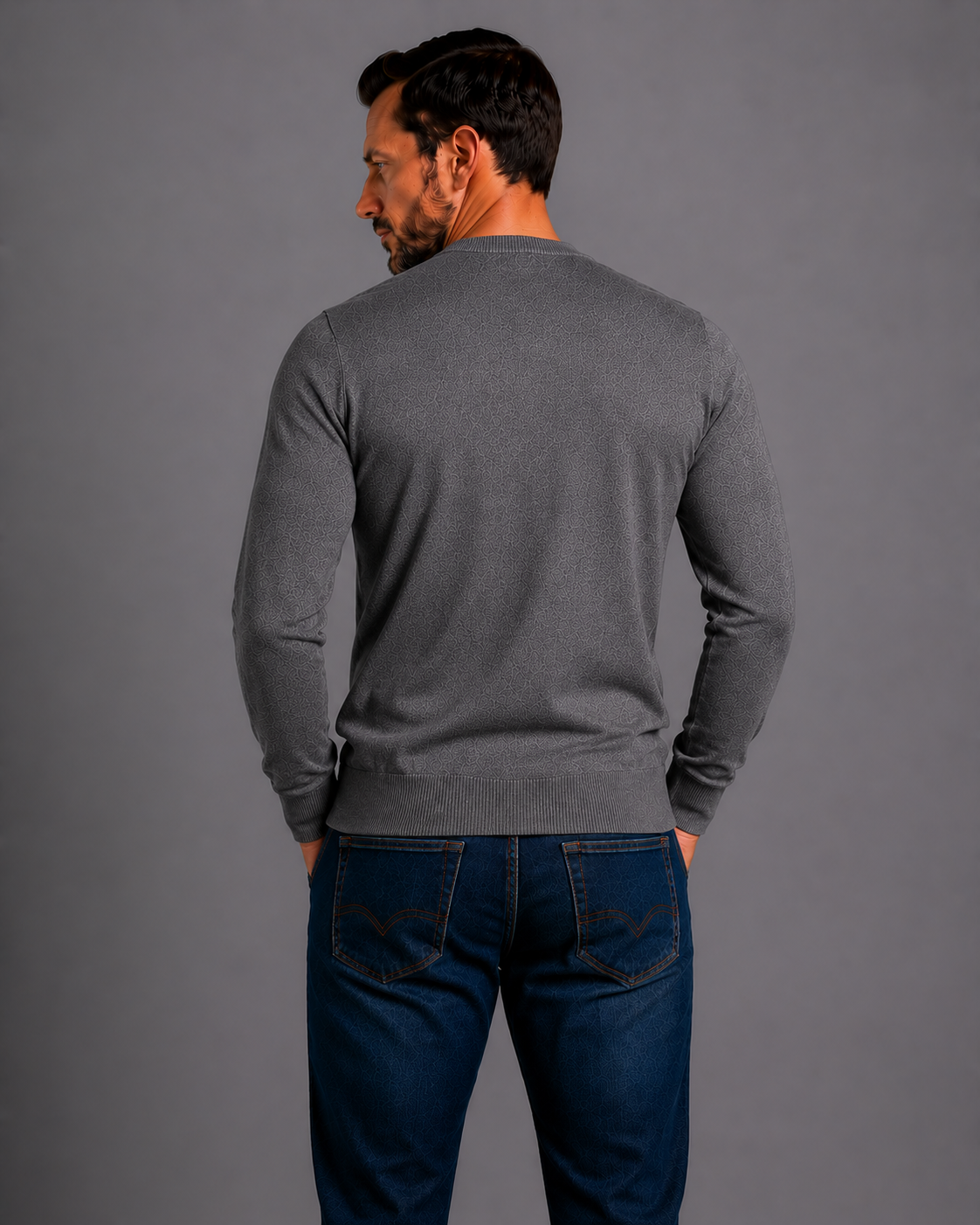 blusa de lã cinza medio costas